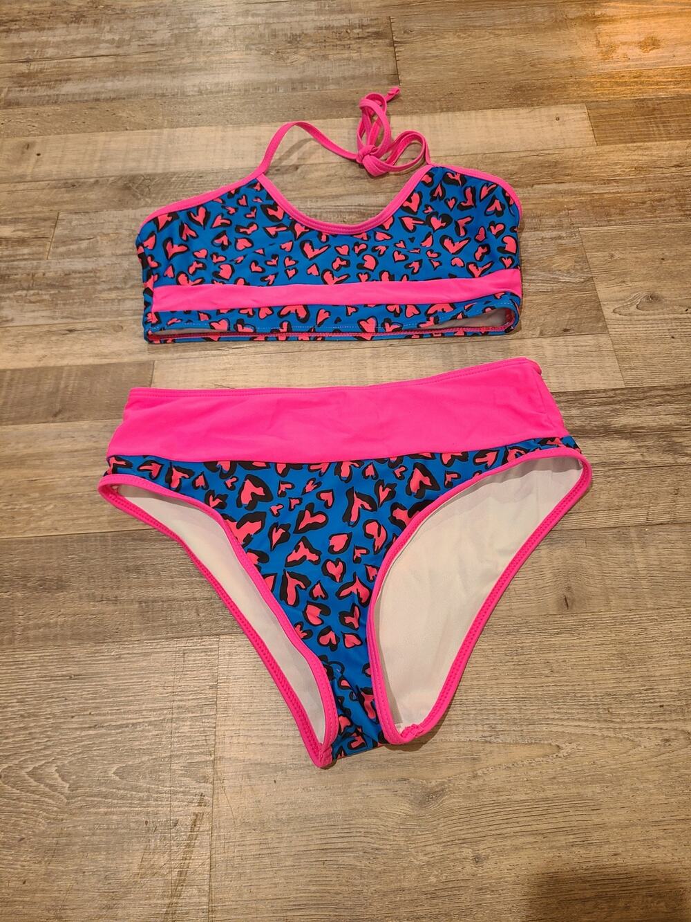 Unknown brand medium womens pink and blue leopard print two piece swimsuit